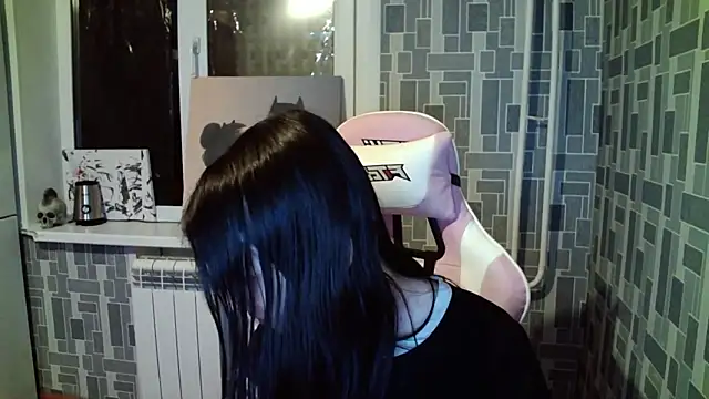 Snapshot of BlackHe4rts_ chatting on 28, 9, 2025 BlackHe4rts  online show from 28, 9, 2025