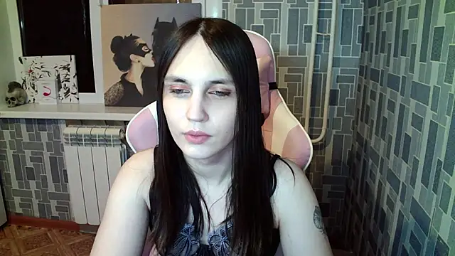 Snapshot of BlackHe4rts_ chatting on 20, 10, 2025 BlackHe4rts  online show from 20, 10, 2025