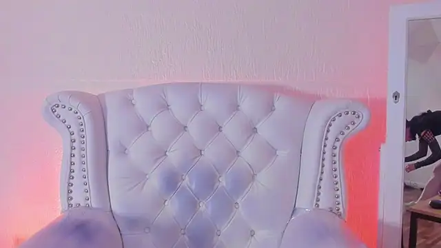 GabyPetit online show from 14, 2, 2026