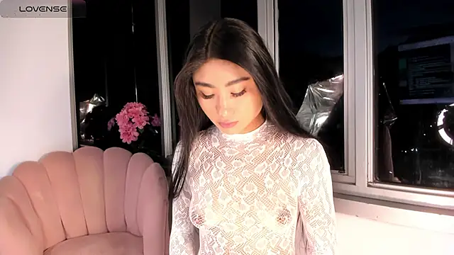 Snapshot of Megan_Lim chatting on 22, 12, 2024 Megan Lim online show from 22, 12, 2024