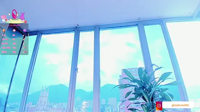 Snapshot of Megan_Lim chatting on 17, 2, 2025 Megan Lim online show from 17, 2, 2025