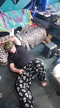 Boo-boo kittyfux online show from 10, 1, 2026