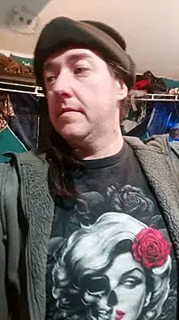 Snapshot of Boo-boo_kittyfux chatting on 2, 2, 2026 Boo-boo kittyfux online show from 2, 2, 2026