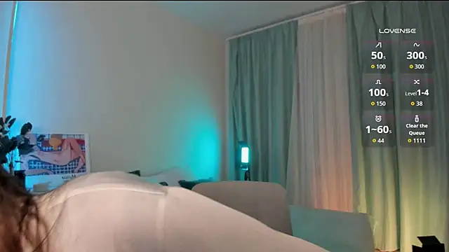 Oh My Dianee online show from 25, 11, 2025