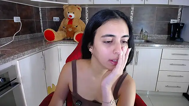 Snapshot of anna_alvarez chatting on 19, 7, 2026 anna alvarez online show from 19, 7, 2026