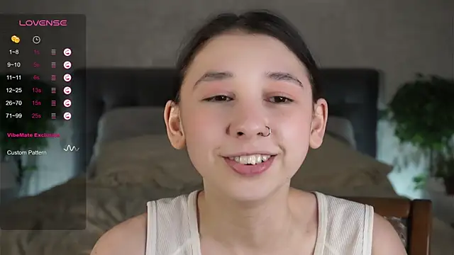 AislyEmbury online show from 5, 2, 2025