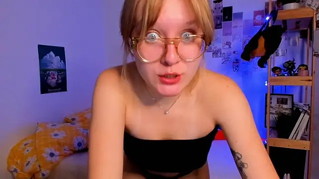 Snapshot of leazy_peazy chatting on 3, 10, 2025 leazy peazy online show from 3, 10, 2025