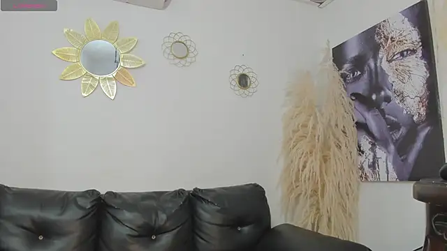 Snapshot of estephany_doll chatting on 20, 9, 2025 estephany doll online show from 20, 9, 2025