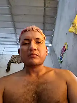 Snapshot of BingedHearts chatting on 5, 2, 2026 BingedHearts online show from 5, 2, 2026