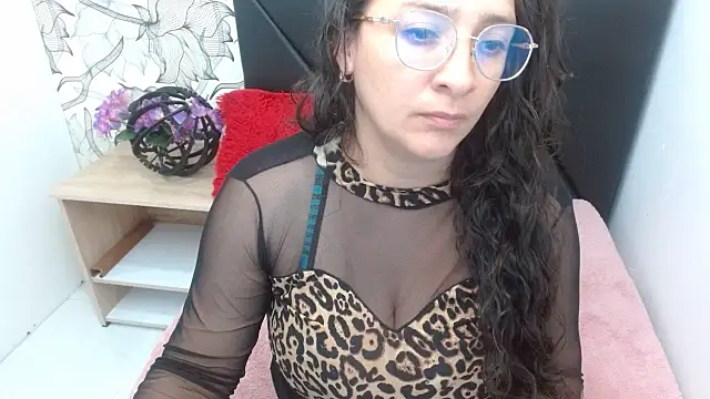 Snapshot of sarax_ximena chatting on 30, 4, 2026 sarax ximena online show from 30, 4, 2026