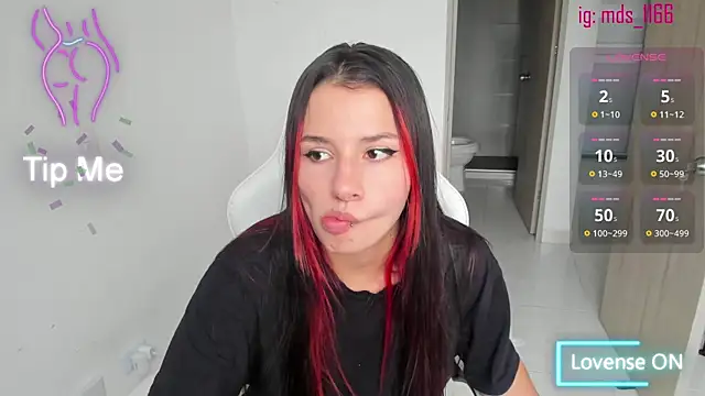 Mia adams66 online show from 12, 2, 2025