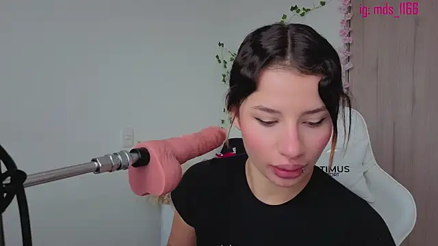 Mia adams66 online show from 14, 9, 2025