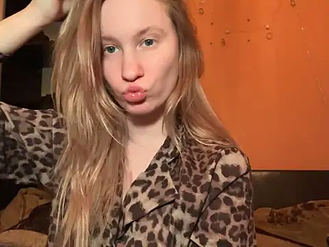 saint cat25 online show from 13, 3, 2025