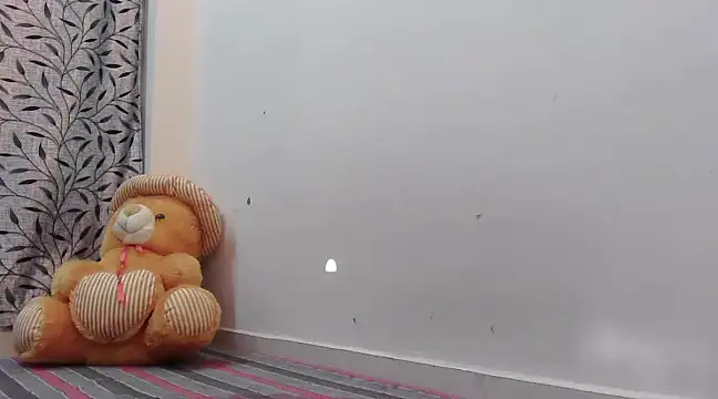 Snapshot of ANANYA-TIWARI chatting on 23, 2, 2025 ANANYA-TIWARI online show from 23, 2, 2025