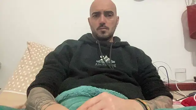 Snapshot of alessandromori91 chatting on 12, 1, 2026 alessandromori91 online show from 12, 1, 2026