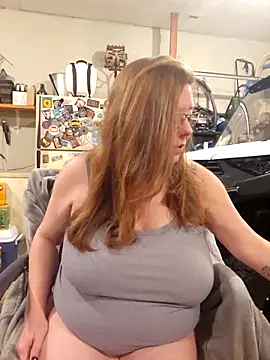 MsShelby40 online show from 2, 2, 2026