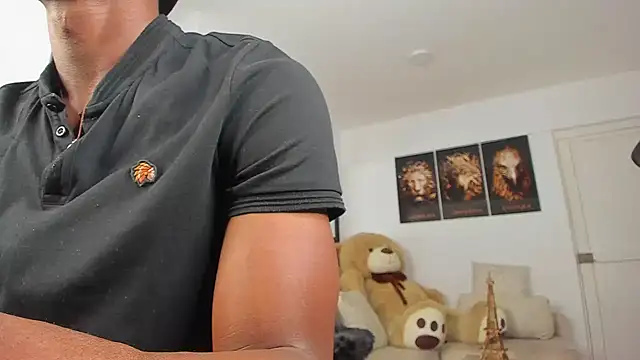 Snapshot of smit_hot_sr chatting on 16, 1, 2025 smit hot sr online show from 16, 1, 2025