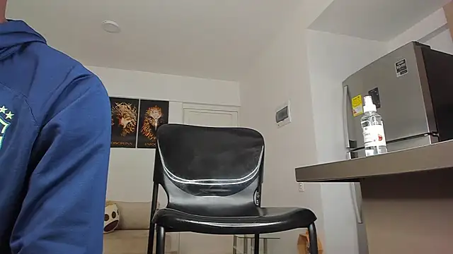 Snapshot of smit_hot_sr chatting on 18, 1, 2025 smit hot sr online show from 18, 1, 2025