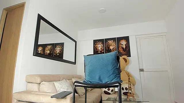 Snapshot of smit_hot_sr chatting on 16, 2, 2025 smit hot sr online show from 16, 2, 2025