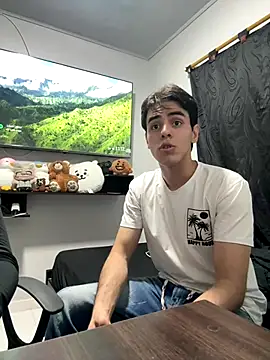 Alex and Fabian online show from 14, 12, 2025