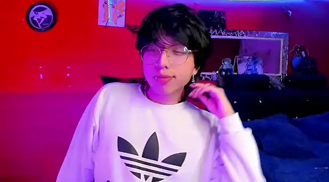 Snapshot of AnggelONfiree chatting on 19, 12, 2024 AnggelONfiree online show from 19, 12, 2024