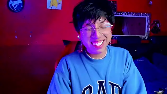 Snapshot of AnggelONfiree chatting on 18, 2, 2025 AnggelONfiree online show from 18, 2, 2025