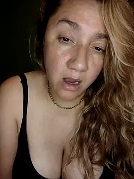 Snapshot of pamechu2026 chatting on 2, 4, 2026 pamechu2026 online show from 2, 4, 2026