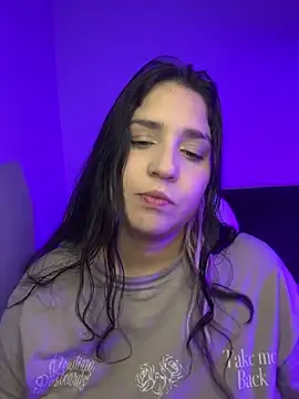 Snapshot of valentina_jonnes1 chatting on 9, 5, 2026 valentina jonnes1 online show from 9, 5, 2026