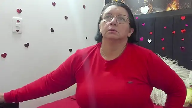 Evaaross 2345 online show from 12, 4, 2026