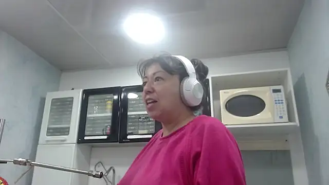 Snapshot of Drool_Sucker chatting on 22, 4, 2026 Drool Sucker online show from 22, 4, 2026
