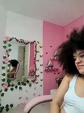 Snapshot of TwerkingAss chatting on 23, 12, 2024 TwerkingAss online show from 23, 12, 2024