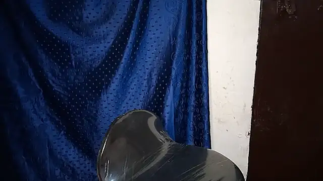 Snapshot of Sheela_oshovadi chatting on 4, 12, 2024 Sheela oshovadi online show from 4, 12, 2024