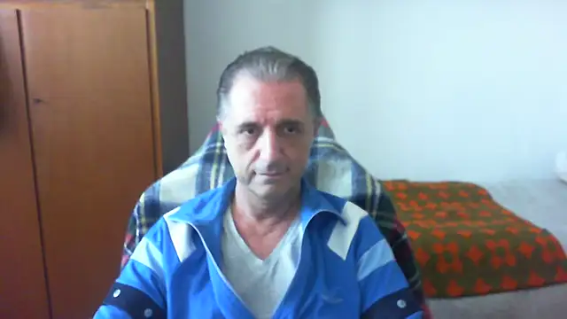 Snapshot of lliuk70mi chatting on 16, 5, 2026 lliuk70mi online show from 16, 5, 2026