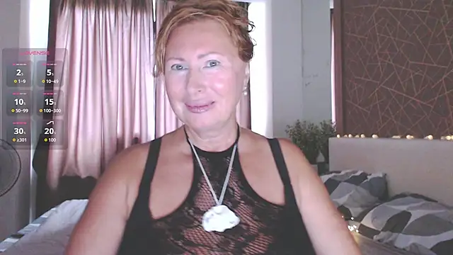 Snapshot of _Monika_sun_ chatting on 8, 5, 2026 Monika sun online show from 8, 5, 2026