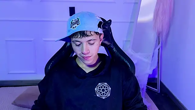 Justyn Ross online show from 19, 10, 2025