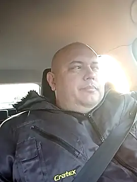 BigromeoXX online show from 6, 11, 2025