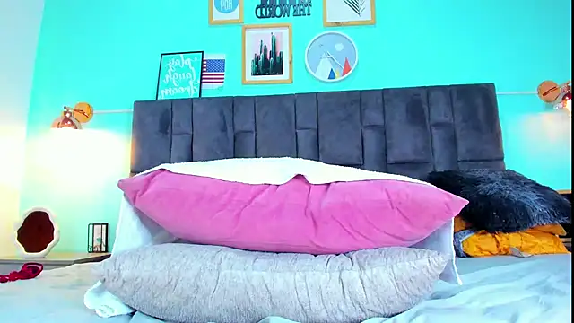 Snapshot of DulceAurora__ chatting on 11, 2, 2025 DulceAurora online show from 11, 2, 2025
