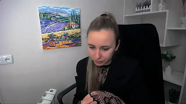  Nicole new online show from 3, 5, 2026