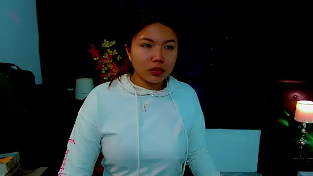 Snapshot of Isalombardi chatting on 16, 7, 2026 Isalombardi online show from 16, 7, 2026