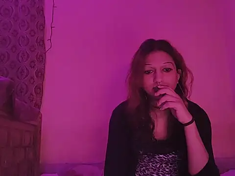 Snapshot of MmmMonikaBabie chatting on 20, 1, 2025 MmmMonikaBabie online show from 20, 1, 2025