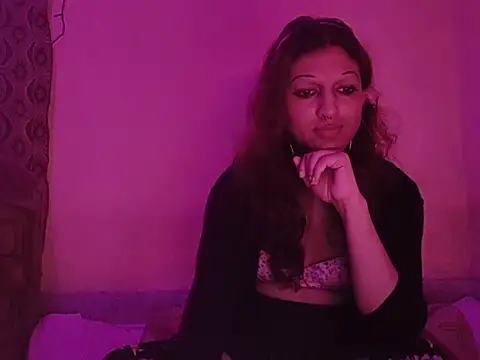 Snapshot of MmmMonikaBabie chatting on 23, 1, 2025 MmmMonikaBabie online show from 23, 1, 2025