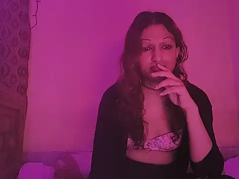 Snapshot of MmmMonikaBabie chatting on 25, 1, 2025 MmmMonikaBabie online show from 25, 1, 2025