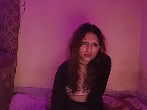 Snapshot of MmmMonikaBabie chatting on 3, 2, 2025 MmmMonikaBabie online show from 3, 2, 2025