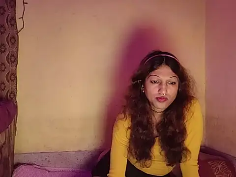 Snapshot of MmmMonikaBabie chatting on 8, 2, 2025 MmmMonikaBabie online show from 8, 2, 2025