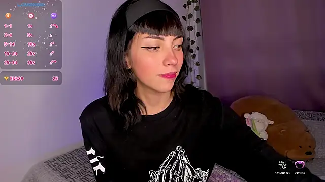 MiaGoth  online show from 12, 1, 2025