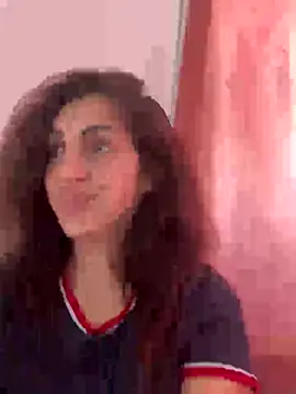 Snapshot of EmaSkyes chatting on 24, 10, 2025 EmaSkyes online show from 24, 10, 2025