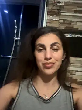 Snapshot of EmaSkyes chatting on 12, 11, 2025 EmaSkyes online show from 12, 11, 2025