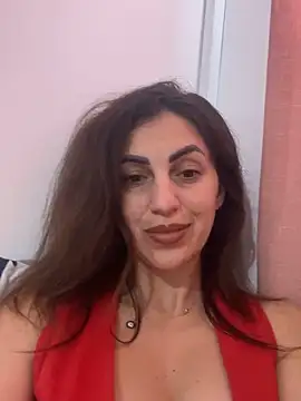 Snapshot of EmaSkyes chatting on 13, 11, 2025 EmaSkyes online show from 13, 11, 2025