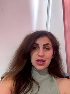 Snapshot of EmaSkyes chatting on 14, 11, 2025 EmaSkyes online show from 14, 11, 2025