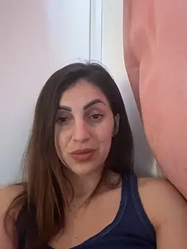 Snapshot of EmaSkyes chatting on 14, 12, 2025 EmaSkyes online show from 14, 12, 2025